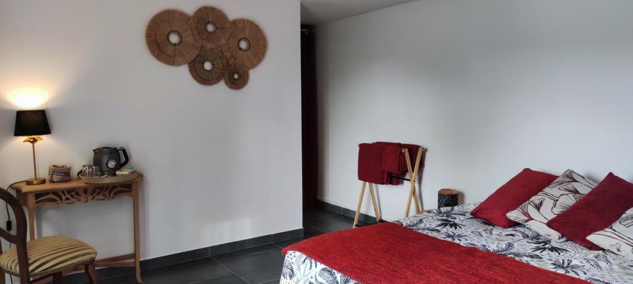 Les Coulirooms Sainte-Anne  Bagian luar foto